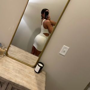 Side cutouts Bebe stretch body on dress